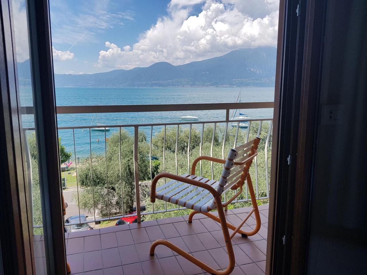 Hotel San Faustino Torri Del Benaco Kültér fotó